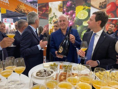 Birra Artigianale De Luca al TUTTO FOOD MILANO BIRRA ARTIGINALE CHAMPAGNIZZATA DE LUCA